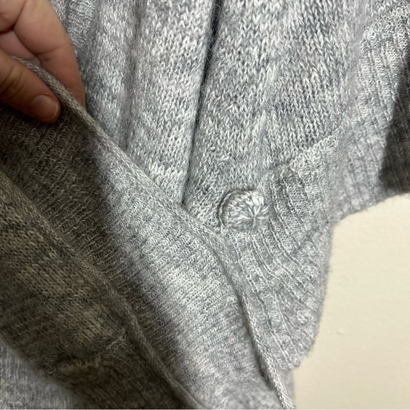 Anthropologie Knitted & Knotted Celia Oversized Wrap Cardigan Sweater Small Gray - Picture 7 of 9